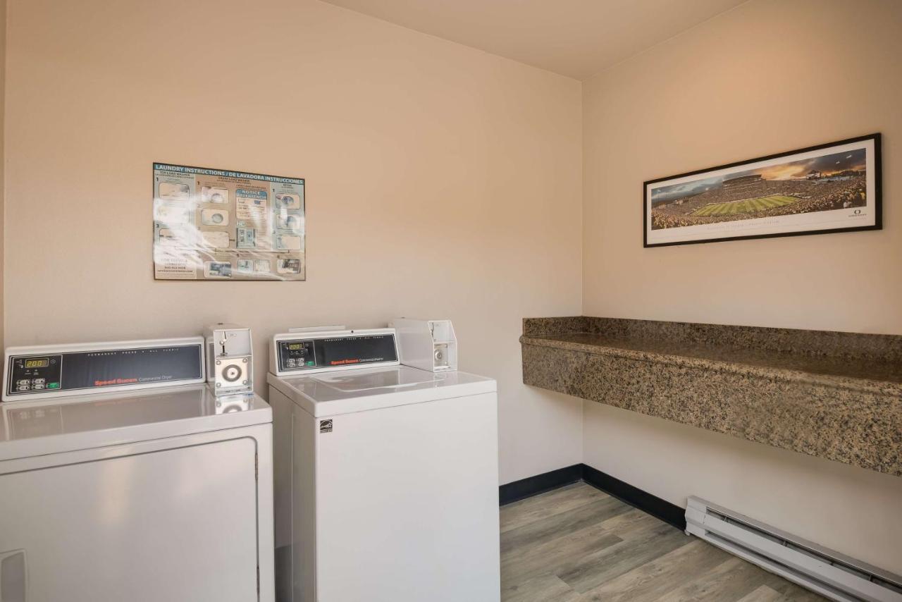 Best Western New Oregon Motel Eugene Bagian luar foto