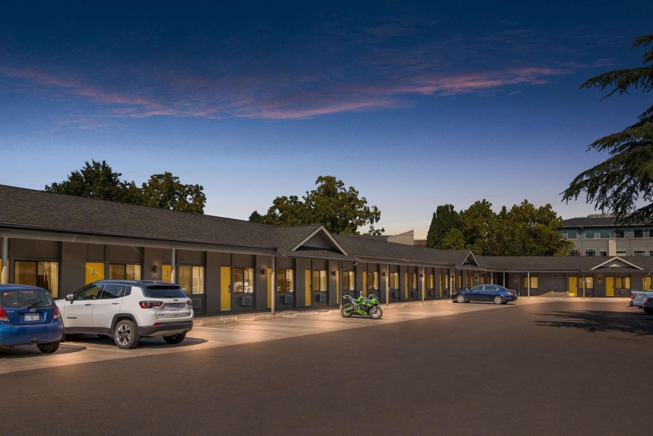 Best Western New Oregon Motel Eugene Bagian luar foto